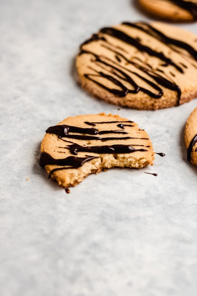 almond flour shortbread cookies