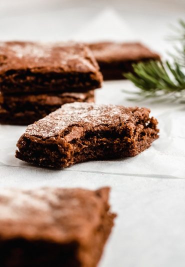 paleo gingerbread blondies